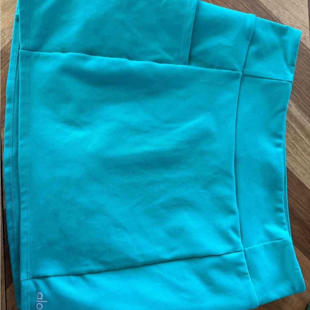 ALO Yoga green skirt Athletic Bottoms
